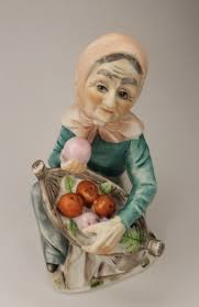 Vintage Farmhouse Old Woman Farmer Harvest Basket With ...