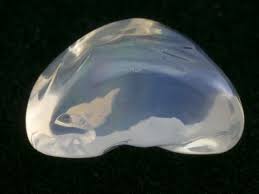 16.8ct Clear Polished Freeform Mexican Fire Opal (MO308)