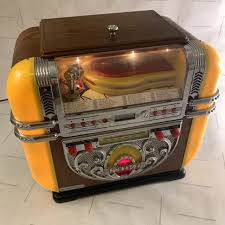 VINTAGE 1997 POLYCONCEPT USA Jukebox AM/FM Radio & CD Music Player Model 541.430 £100.34 - PicClick UK