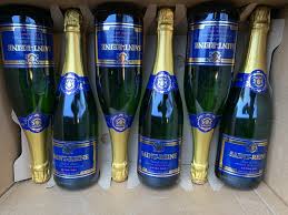 St Reine Extra Dry Sparkling Wine | Total Wine & More