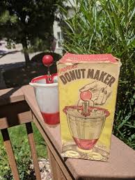 VINTAGE KITCHEN 1960-70S POPEIL RED DONUT MAKER - IN BOX | eBay Australia