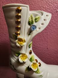 Boot Vase Shoe Figurine Porcelain High Heel White Flowers ...