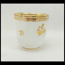 c1800 Worcester White And Gilt Fluted Coffee Can. For Sale ...