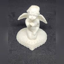 unknown | Accents | Cherub Baby Figurine Cherubs Cherub Cherub Heart Knick Knack White Angel Bab | Poshmark