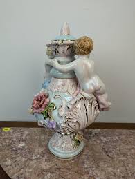 Maljakko - Mööblihall