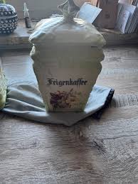 Vorratsbehälter Hersteller Dora sehr alt in Bayern - Manching | kleinanzeigen.de