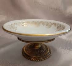 White Ceramic Soap Dish Gold Scroll Design and Gold Plated Pedestal 3" | eBay