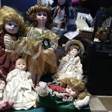 Vintage Lot Of 7 Porcelain Dolls