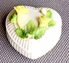 Vintage Heart Shaped Trinket Box 3D Flowers White Porcelain ...