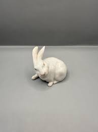 Vtg Royal Copenhagen Bunny Rabbit Figurine #1691 Small Porcelain White Pink Eye Long Ear Rabbit Denmark Designed by Peter Herold in 1915 - Etsy