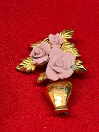 Vintage Signed Avron KR Gold Tone and Pink Rose Pin Brooch ...