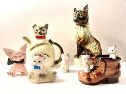 Vintage 1950s Rare Ceramic Cat + Kitten Lovers Chippy 7-piece Assortment Set – Includes Decanter, Teapot, Planter and 3 Figurines - Etsy