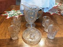 VINTAGE GOLD BEADED GLASS PITCHER -- 6 CUPS-- HEARTS - MINT - RARE | eBay