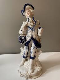 Collector's Edition 12" Fine Porcelain GEORGE WASHINGTON ...