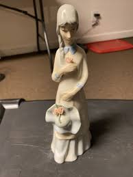 Porcelain Lladro Style Figurine Girl w Hat Flower Pregnant Spain? Blue White 9.5 | eBay