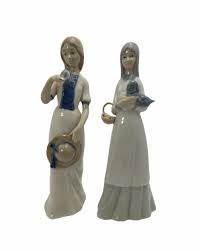 Sold at Auction: Rex Valencia and Porceval Valencia Spain Porcelain Figurines of Two Pcs