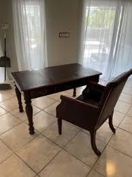 Antique Style Desk And Chair for Sale in Tampa, FL - OfferUp