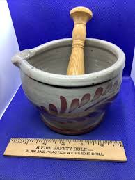 VINTAGE WHITE MORTER AND PESTAL PORCELAIN Fern 5" DIAMETER 46 | eBay