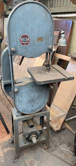 Vintage Delta Milwaukee Band Saw With Stand