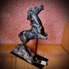 Cheval se cabrant - Démons et Merveilles Shop