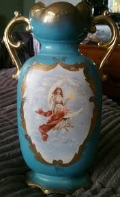 SUPERB VINTAGE BEEHIVE MARK ROYAL VIENNA ? 12" LADY ON THE MOON PORTRAIT VASE | eBay