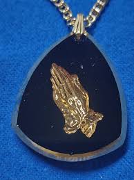 VINTAGE REVERSE CARVED INTAGLIO GOLD PRAYER HANDS BLACK ...