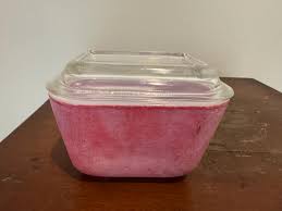 Vintage Red Pyrex Fridgie Refrigerator Dish With Glass Lid ...