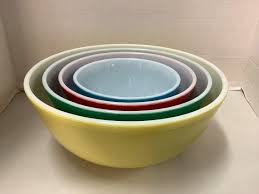 Pyrex Primary Mixing Bowl Set - Etsy