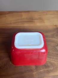 Buy Pyrex Primary Red 501 Fridgie, No Lid Online in India - Etsy
