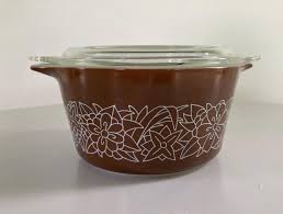 Vintage Pyrex Woodland Casserole Dish, 1-qt Brown Floral ...