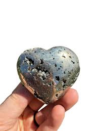 Pyrite Heart - Polished Stone Cluster | New Moon Beginnings