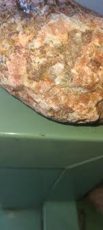 Can anyone help identify? : r/whatsthisrock