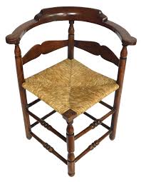 Lot - Corner chair, New England, 18th C., maple, rounded ...