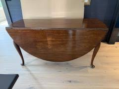 18th Century Georgian Drop-leaf dining table