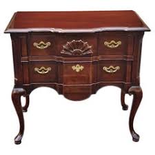 Late 20th Century Cherry Queen Anne Style Silver Chest at 1stDibs | thomasville collectors cherry silver chest