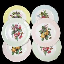 Queen Anne Fruits Rim Scalloped Gold Trim Luncheon Plates Set of 6 England | eBay
