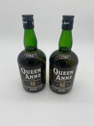 Queen Anne - Hill Thomson & Co. - b. 1970s - 75cl - 2 ...
