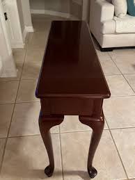 Vintage Bombay & Co Mahogany Queen Anne Console Hall Table