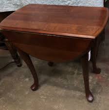 CHERRY QUEEN ANNE DROP LEAF TABLE — Lots of Furniture