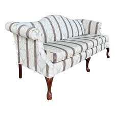 Thomasville Traditional Camelback Sofa | Chairish