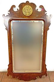 Sold at Auction: Henredon Aston Court Chippendale Wall Mirror