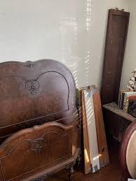 Vintage Twin Bed for Sale in Fort Worth, TX - OfferUp