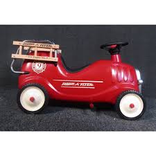 Vintage Radio Flyer Fire Engine #9 | Chairish