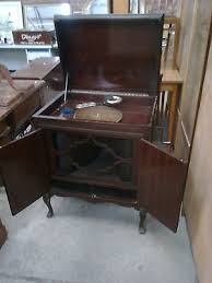 VINTAGE MELOGRAM GRAMAPHONE,ALL ORIGINAL AND IN GOOD WORKING ...