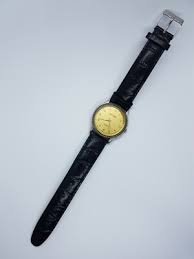 Vintage Japona Quartz Watch for men and Women | Silver ...