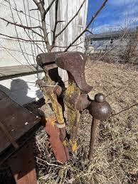 Antique Vintage Blacksmith Post Leg Vise 41" Tall 4.5" Jaws Black Smith | eBay