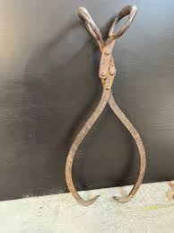 Antique Ice Tong Used To Carry Ice Blocks for Sale in Las Vegas, NV - OfferUp
