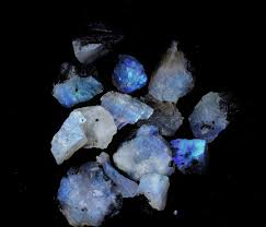 250 Carat 12-15 Pieces Big Size Natural Blue Sheen Moonstone ...