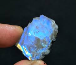 Amazing Rainbow Moonstone Raw 60 Crt Unique Moonstone Rough ...
