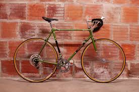 Raleigh Grand Prix Vintage Road Bike, 59 cm/XL, Green, gold and black – Cycle & Coffee